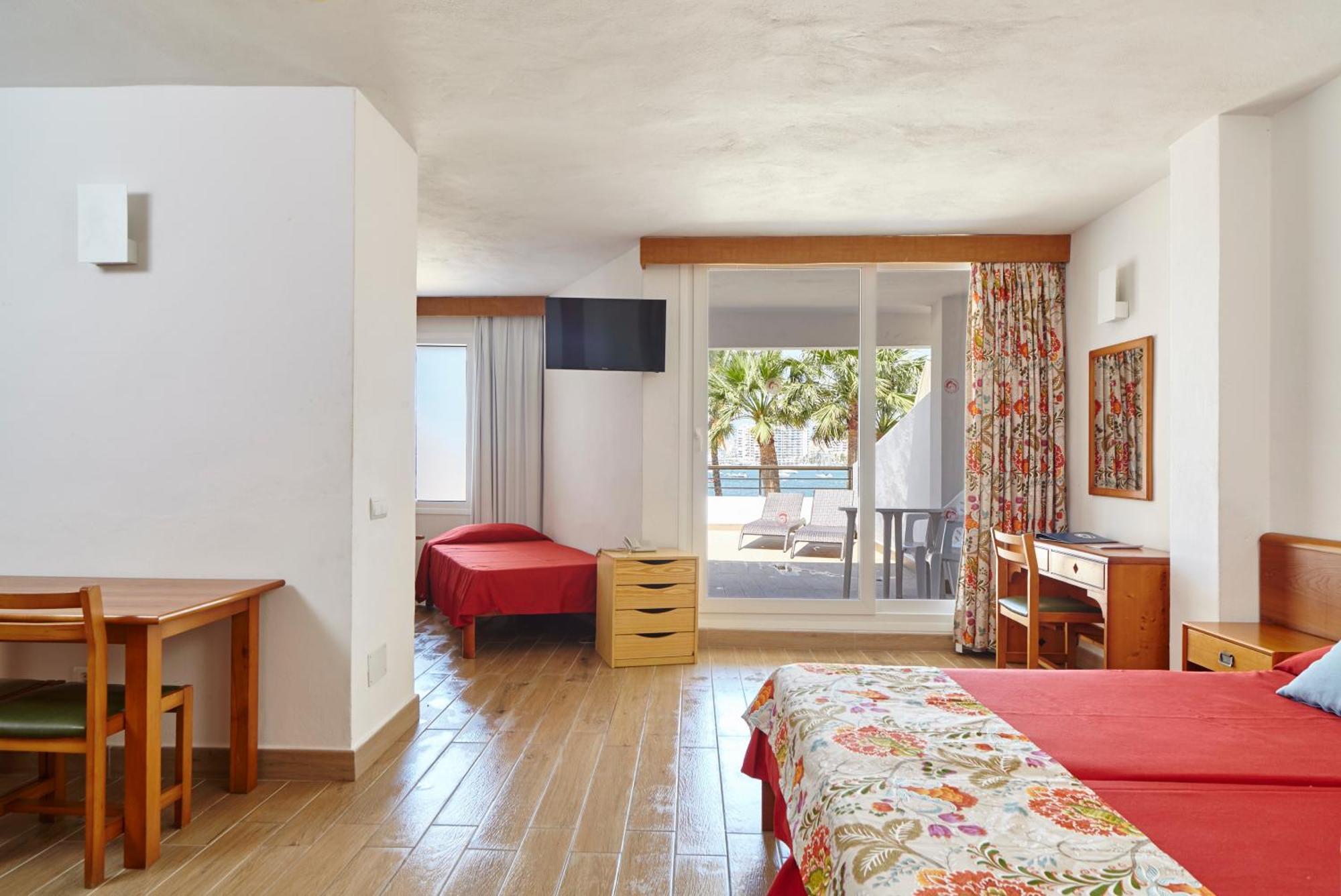 Apartamentos Ses Savines ซานอันโตนิโอ ภายนอก รูปภาพ